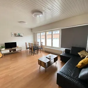 Hébergement de vacances Big Sunset 2 Bedroom House With A Garden, Anvers